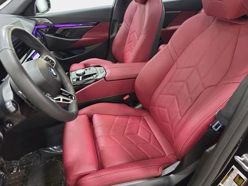Certified 2026 BMW 530i xDrive w/ M Sport Package AWD/4WD image 11