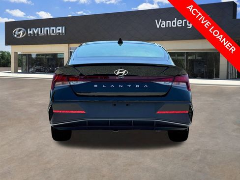 New 2025 Hyundai Elantra Sport image 6