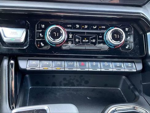 Used 2025 GMC Sierra 1500 AT4X image 23