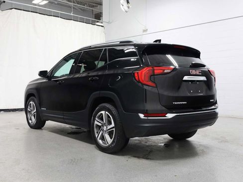 Used 2021 GMC Terrain SLT w/ Infotainment Package II AWD/4WD image 3