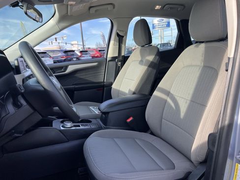 Used 2022 Ford Escape S image 13