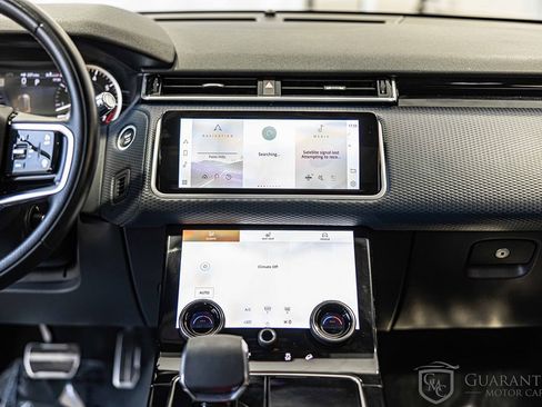 Used 2022 Land Rover Range Rover Velar R-Dynamic S image 37