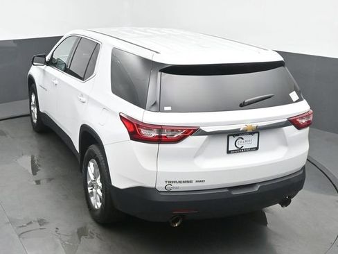 Used 2019 Chevrolet Traverse LS AWD/4WD image 41