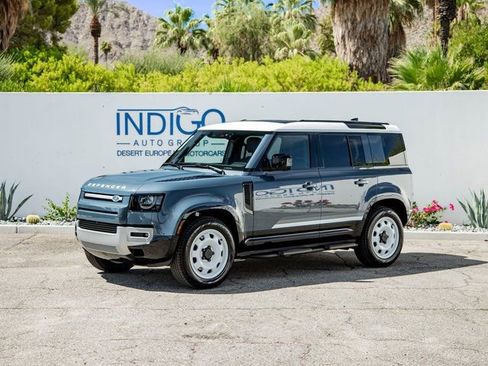 New 2025 Land Rover Defender 110 S image 1