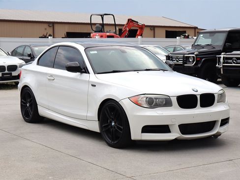 Used 2013 BMW 135i Coupe RWD image 9
