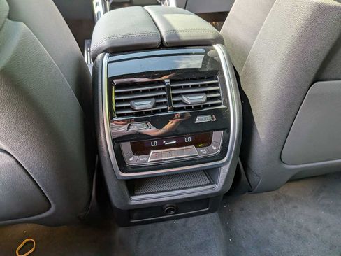 New 2027 BMW X6 xDrive40i w/ Executive Package AWD/4WD image 18