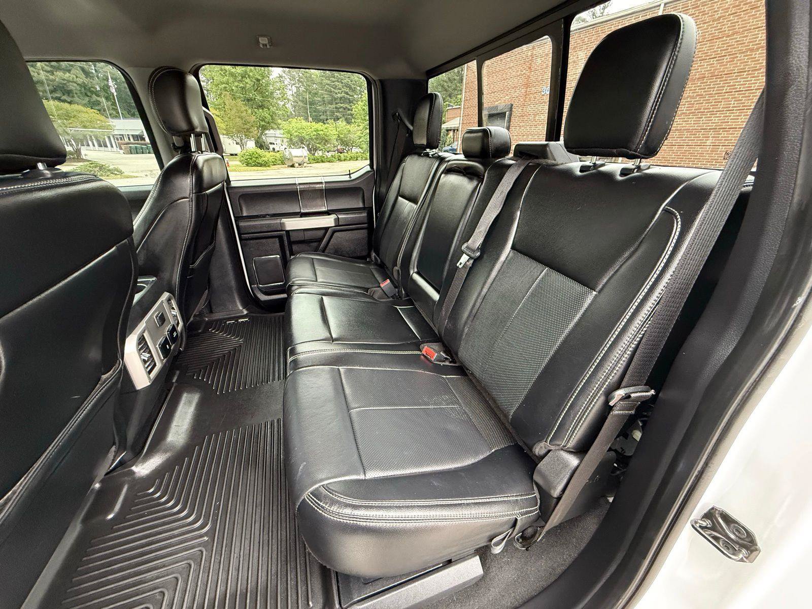 Used 2020 Ford F250 Lariat w/ Lariat Value Package AWD/4WD image 31