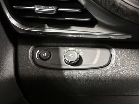 New 2026 Buick Envista Sport Touring w/ Convenience I Package FWD image 18
