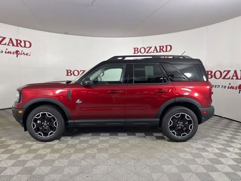 New 2025 Ford Bronco Sport Outer Banks image 4