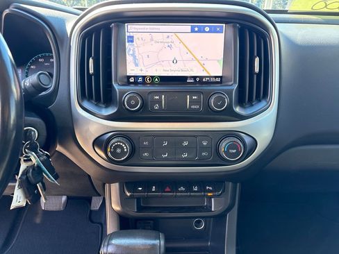 Used 2021 Chevrolet Colorado LT w/ Safety Package image 23