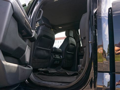 Used 2022 Ford F150 Lariat w/ Equipment Group 502A High AWD/4WD image 29