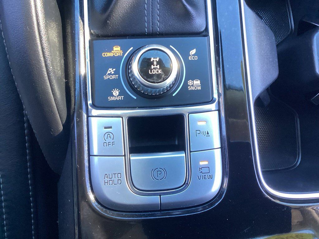 Used 2020 Kia Telluride SX w/ SX Prestige Package AWD/4WD image 32