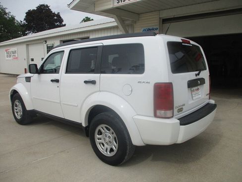 Used 2011 Dodge Nitro SE AWD/4WD image 13
