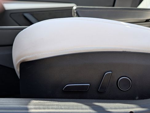 Used 2023 Tesla Model 3 Performance image 21