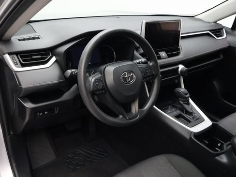 Certified 2025 Toyota RAV4 XLE FWD image 15