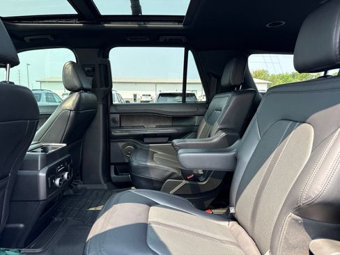 Used 2021 Ford Expedition Max Limited AWD/4WD image 13