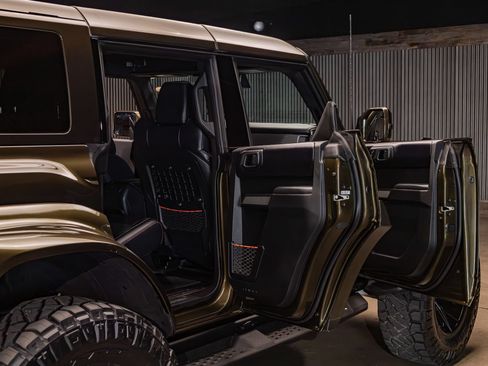 Used 2024 Ford Bronco Raptor w/ Interior Carbon Fiber Pack 6 AWD/4WD image 29