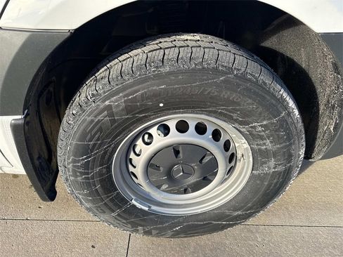 New 2025 Mercedes-Benz Sprinter 2500 image 10