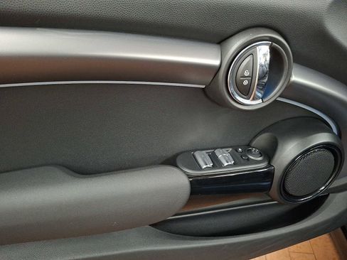 Certified 2023 MINI Cooper S image 11