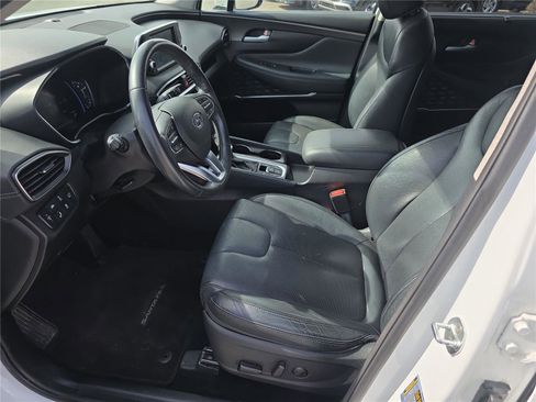 Used 2019 Hyundai Santa Fe Limited w/ Cargo Package image 13