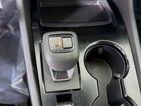 Certified 2024 Nissan Rogue S image 10