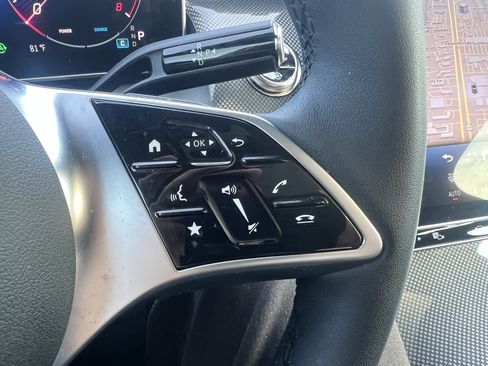 Certified 2026 Mercedes-Benz GLC 300 image 23