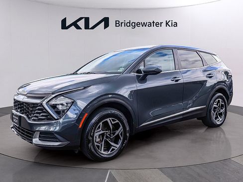 Certified 2023 Kia Sportage LX AWD/4WD image 3