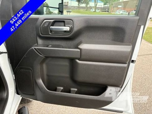 Used 2024 Chevrolet Silverado 2500 W/T AWD/4WD image 29