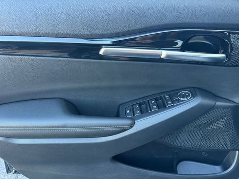 Used 2025 Kia Seltos S image 20