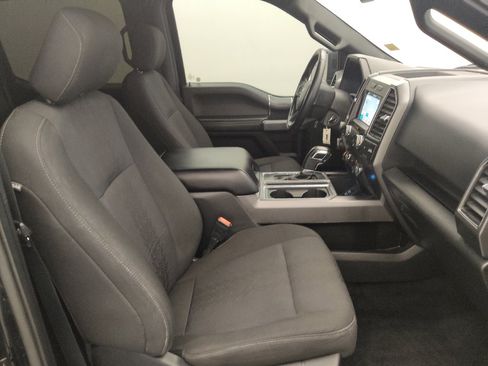 Used 2018 Ford F150 XLT w/ Equipment Group 302A Luxury AWD/4WD image 21