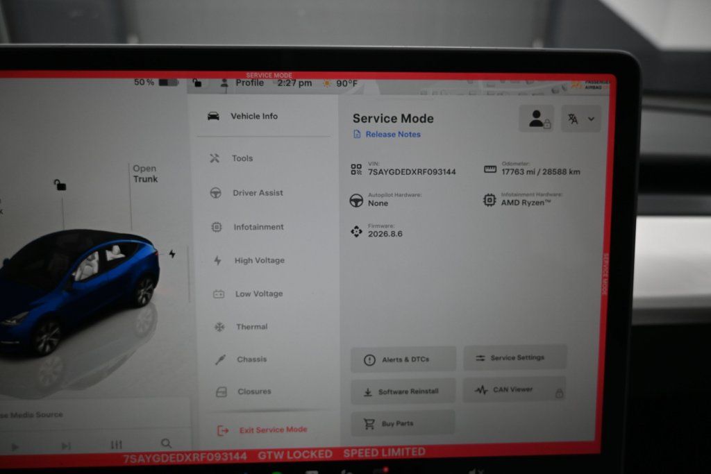 Used 2024 Tesla Model Y 2WD image 16