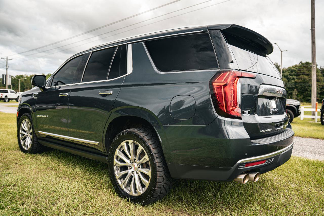 Used 2021 GMC Yukon Denali w/ Denali Premium Package AWD/4WD image 7