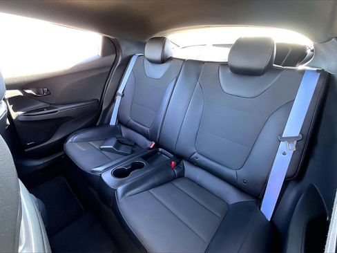 Used 2021 Hyundai Veloster N image 16