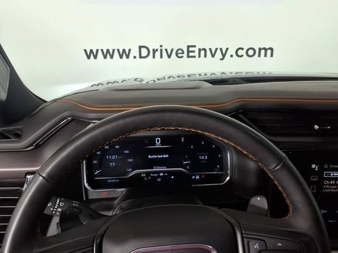 Used 2024 GMC Sierra 1500 AT4 w/ Technology Package AWD/4WD image 24