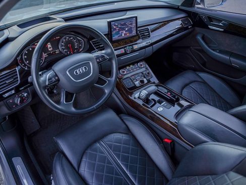 Used 2018 Audi A8 L 4.0T image 19