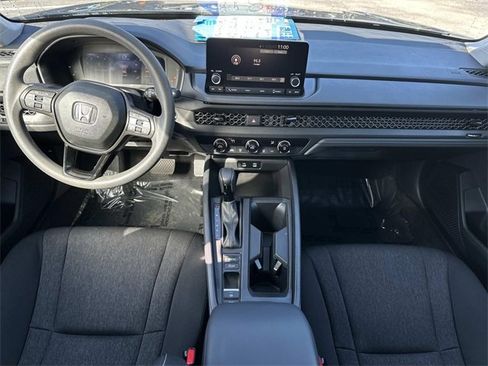 Certified 2023 Honda Accord LX image 40