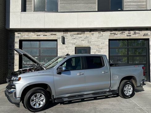 Used 2022 Chevrolet Silverado 1500 LT w/ Bed Protection Package AWD/4WD image 23