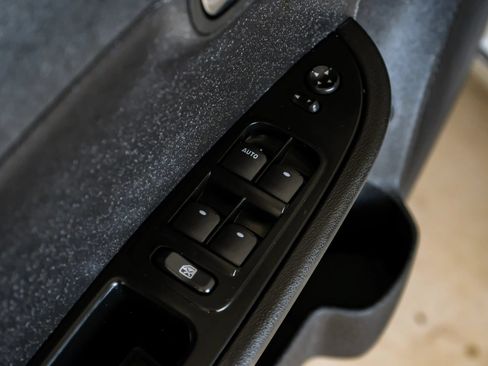 Used 2012 Chevrolet Malibu LT FWD image 33