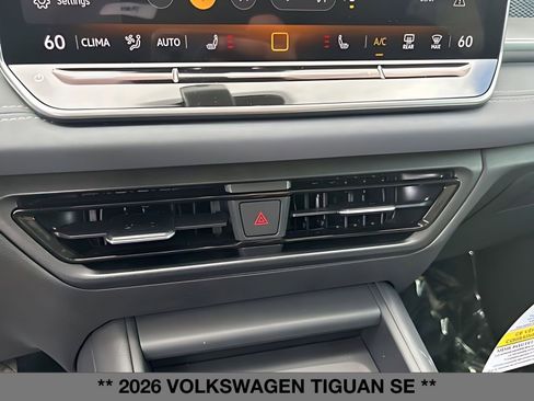 New 2026 Volkswagen Tiguan SE AWD/4WD image 31