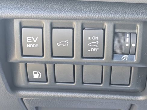 Certified 2025 Subaru Forester Sport w/ Popular Package image 30