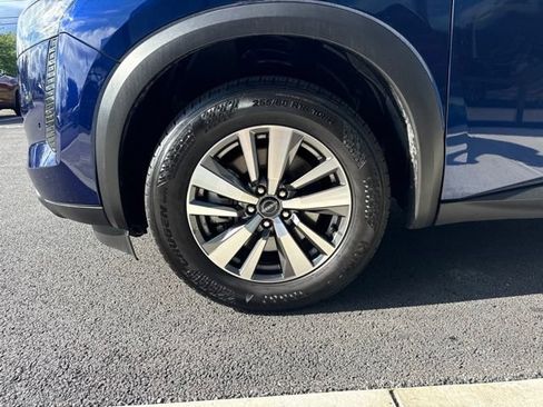 Used 2026 Nissan Pathfinder SL AWD/4WD image 10