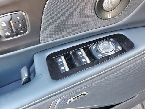 Used 2024 Lincoln Nautilus Reserve w/ Equipment Group 202A image 16