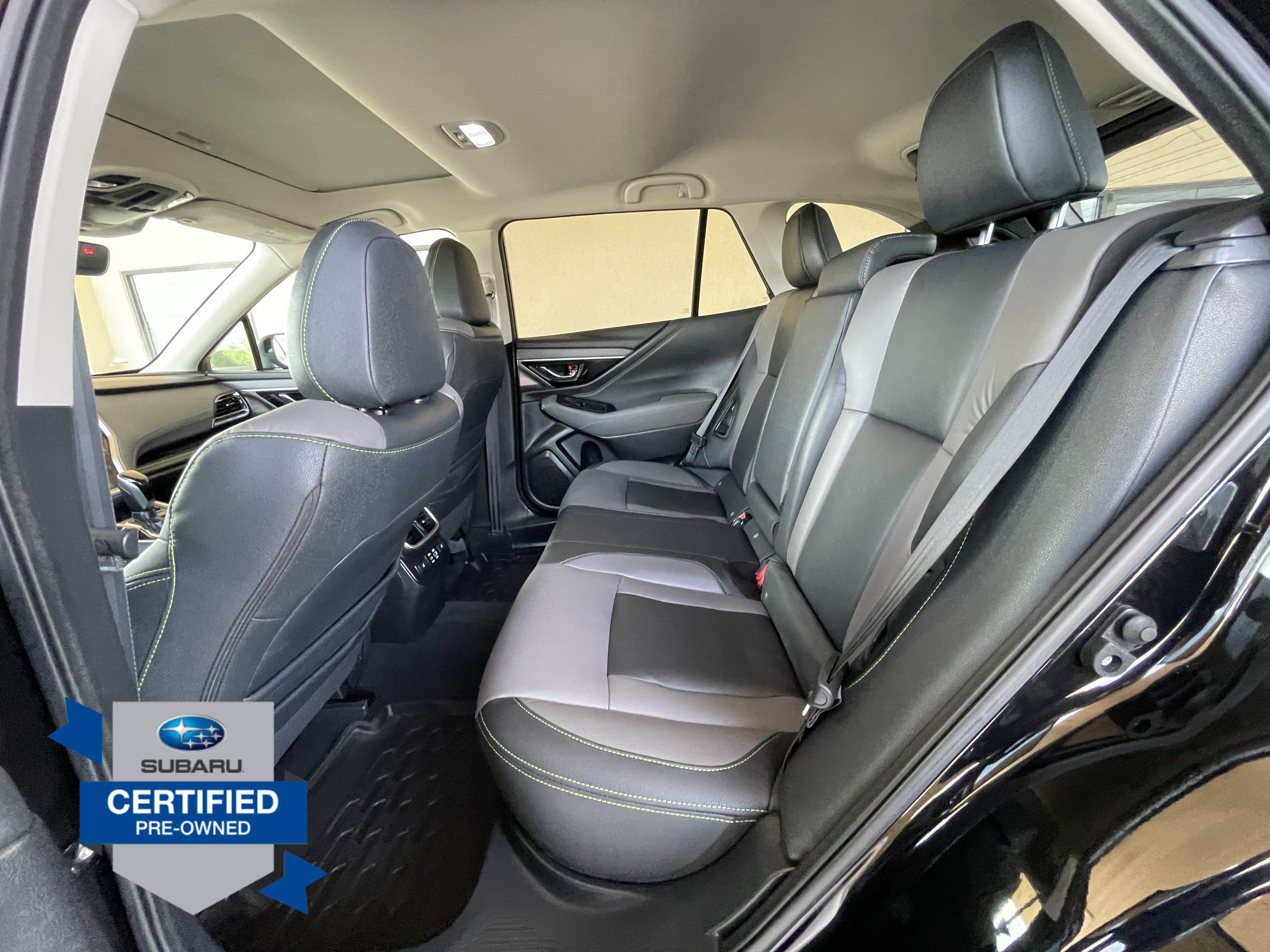 Certified 2024 Subaru Outback Onyx Edition XT AWD/4WD image 16