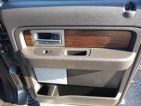 Used 2013 Ford F150 Lariat w/ Luxury Equipment Group image 23