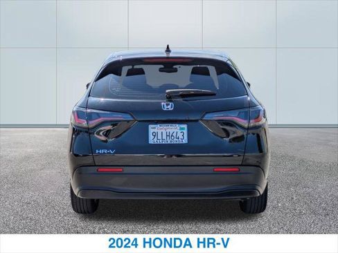 Certified 2024 Honda HR-V LX image 8