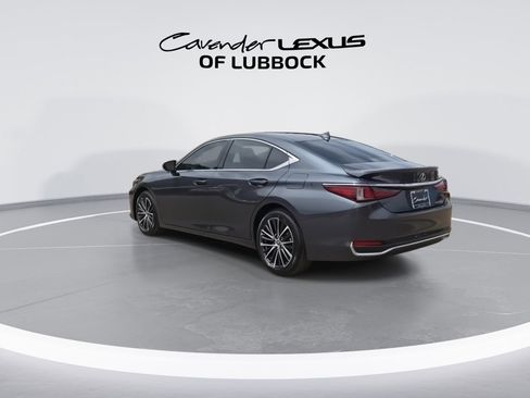 Certified 2025 Lexus ES 300h w/ Premium Package image 6