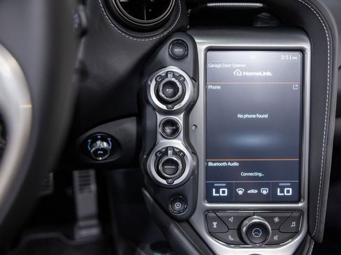 Used 2022 McLaren 720S Spider image 45