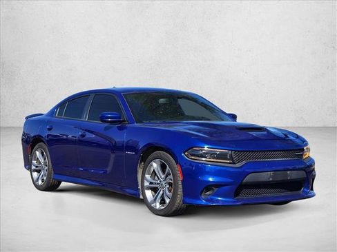 Used 2022 Dodge Charger R/T RWD image 3