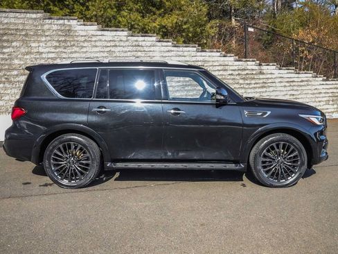 Used 2023 INFINITI QX80 Premium Select w/ Cargo Package image 3