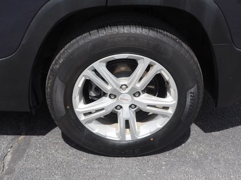 Used 2018 GMC Terrain SLE FWD image 9